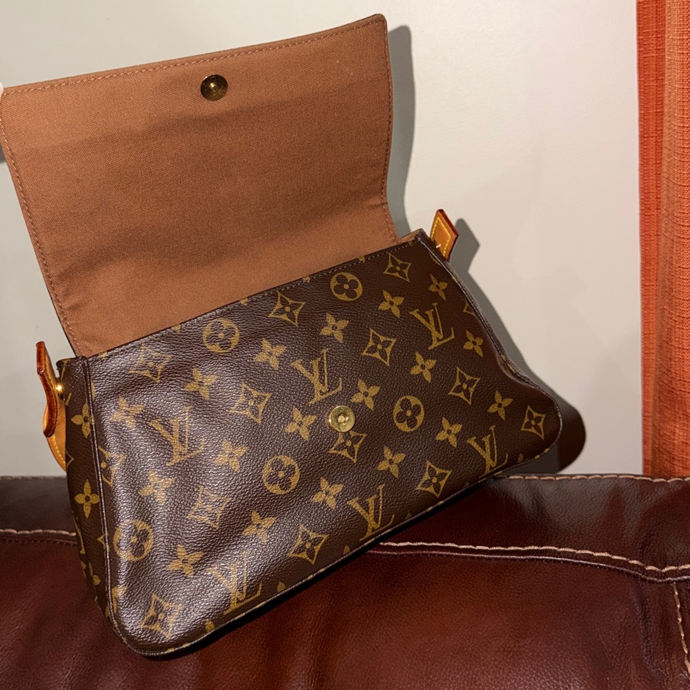Authentic Louis Vuitton Monogram Loop Shoulder Bag - image 8